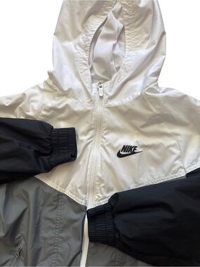 Nike Youth Boys White And Gray Light Weight Windbreaker Size Large Nike Swoosh